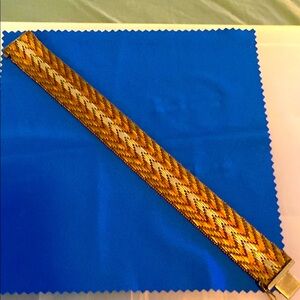 Gold and Silver Woman’s Bracelet 7 1/2”